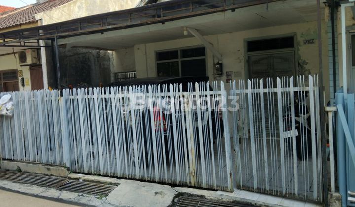RUMAH STRATEGIS TENGAH KOTA SELANGKAH KE JALAN MT HARYONO  SEMARANG 1