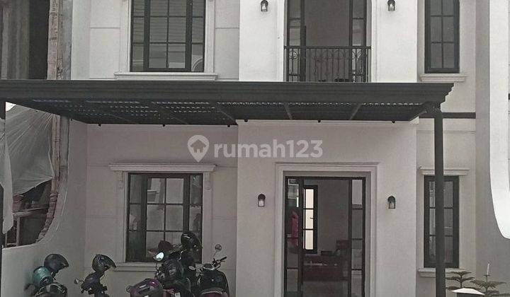 Rumah Mewah Townhouse Modern Salatiga 2