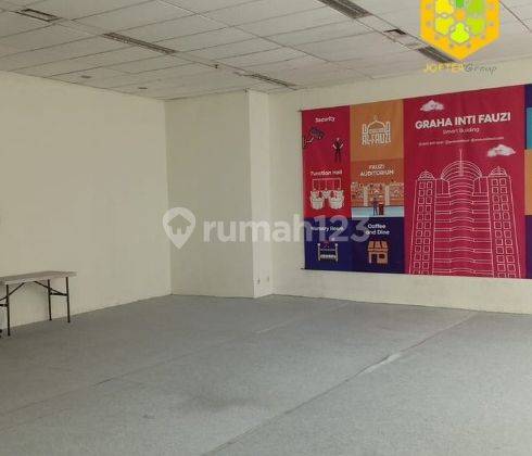 Disewakan ruang kantor di Graha Inti Fauzi - Jakarta 1