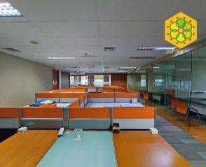 Disewakan Ruang Kantor Gedung Artha Graha - Jakarta 1