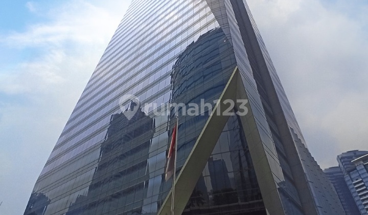 Sewa Ruang Kantor di Satrio Tower, Area Setiabudi, Jakarta Selatan.