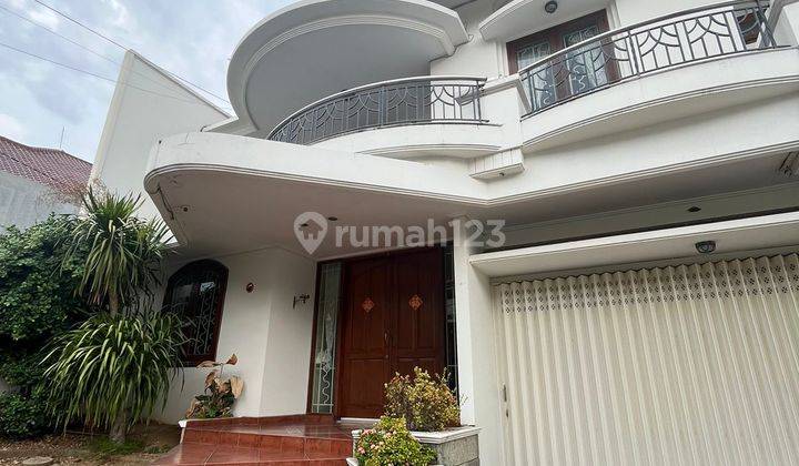 Rumah 2 Lantai Bagus SHM di Galaxy Bumi Permai Araya Siap Huni  2