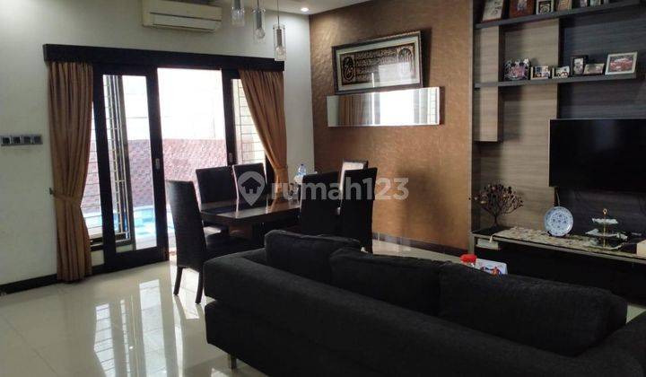 Rumah Strategis Ada Kolam Renang Carpot 3 Mobil Mampang Prapatan 2