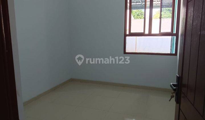 Rumah Disewakan Baru Renov Luas 120 M² 1 Lantai Munjul Cipayung 2