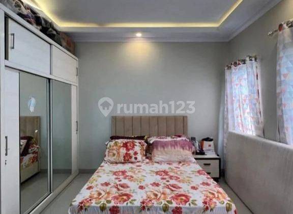 Dijual Rugi Townhouse One Gate Pinggir Jl.moh.kahfi Ii Furnished 2