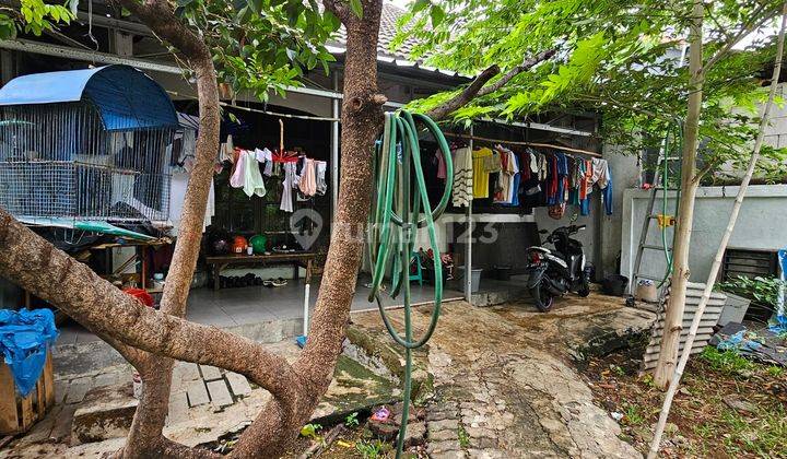 Rumah Tua  Halaman Luas Dukuh View Jagorawi LRT Hook dkt Mushola 2