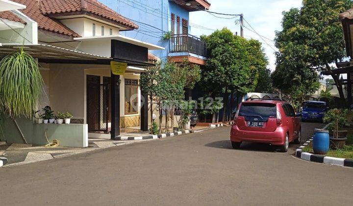 Dijual Rumah Townhouse Mewah Tanjung Barat TB.SIMATUPANG AEON SHM 1