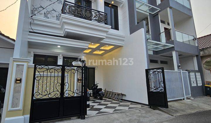 Dijual Rumah Baru Cluster Setu Babakan American Classic SHM KPR 1