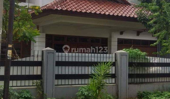 Dijual Rumah Luas 463m² pinggir jalan 1,4 km k MRT H.Nawi Cipete 1