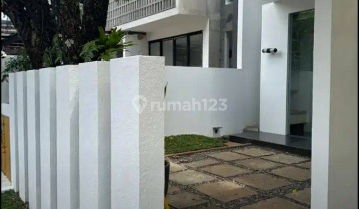 Dijual Rumah Private Pool di Kemang  2