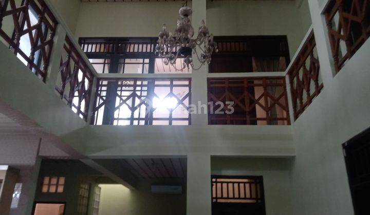 Dijual Rumah di Tomang Jakarta Barat 1