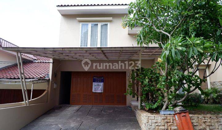 Disewakan Rumah Cantik 2 Lantai Jati Padang Jakarta Selatan  1