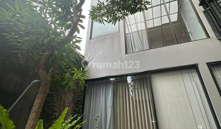 Disewakan Rumah Cantik Full Furnished di Pesanggrahan Jakarta Selatan  1