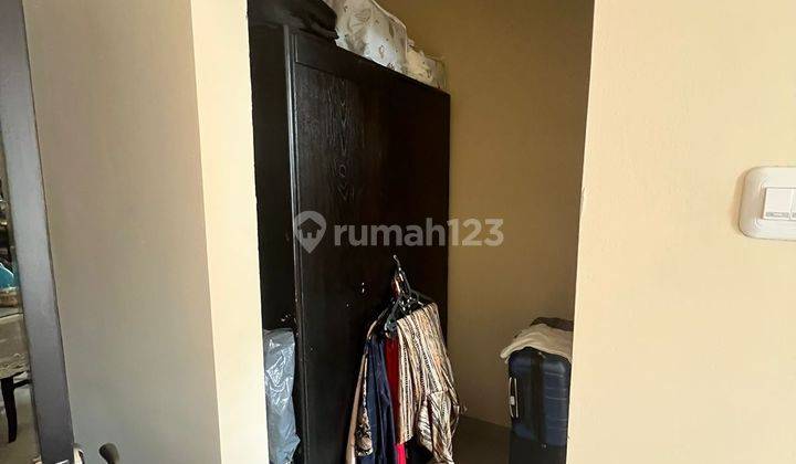 Dijual Rumah di Meruya Selatan  2