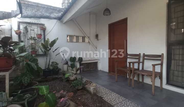 RUMAH NYAMAN DI CIPUTAT 2