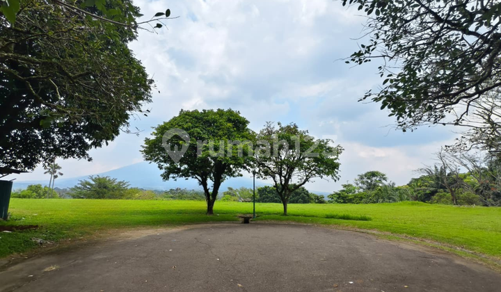 Plot with Spectacular Views at Rancamaya Golf Estate Bogor!