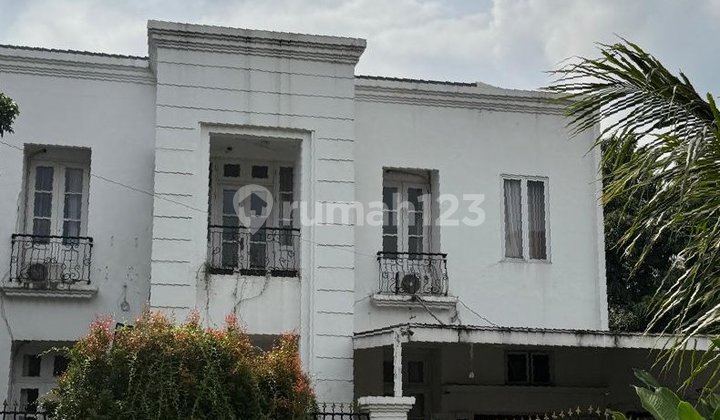 Disewakan Rumah Mewah di Cinere
