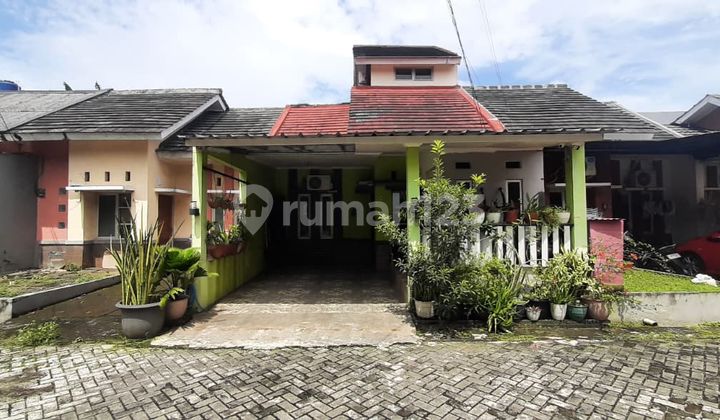 Rarely Are There Houses Near Main Roads in Pamulang Tangsel