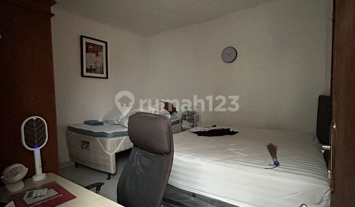 Slashing prices. Neat, Well-Maintained House in Bukit Nusa Indah, Ciputat 2