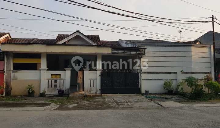 Rumah Puri Serpong 1- Buat Tinggal Sambil Usaha