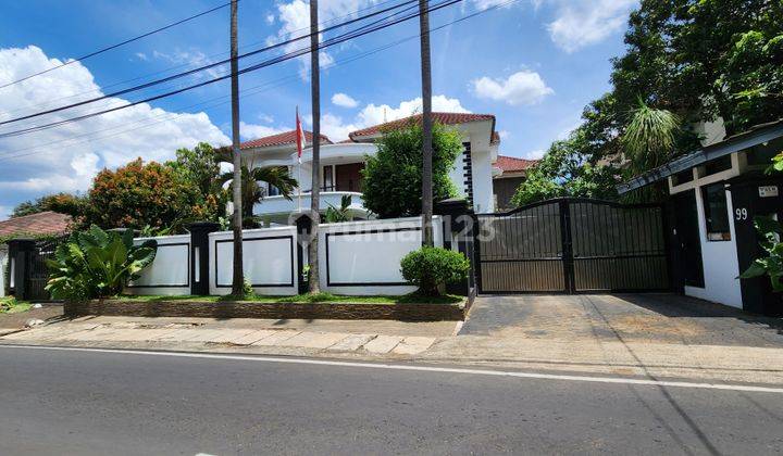 Rumah mewah dua lantai di Jl jatipadang Jakarta Selatan  1