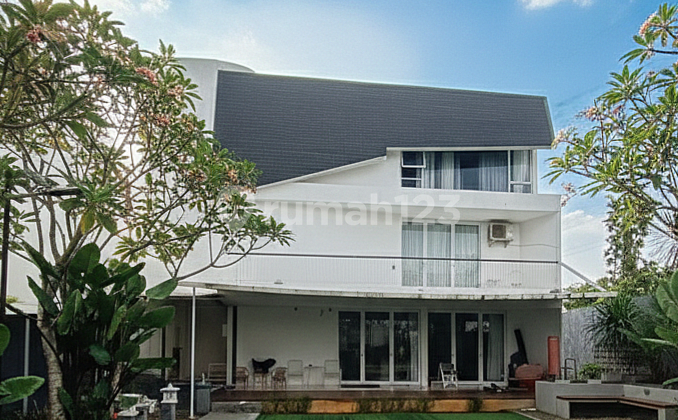 Affordable Luxury Home at Citra Lake Sawangan Depok 2