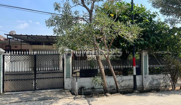 Dijual Bawah Pasar Rumah Cantik di Pulogebang Permai, Jakarta Timur Dijual Bawah Pasar Rumah Cantik di Pulogebang Permai, Jakarta Timur
