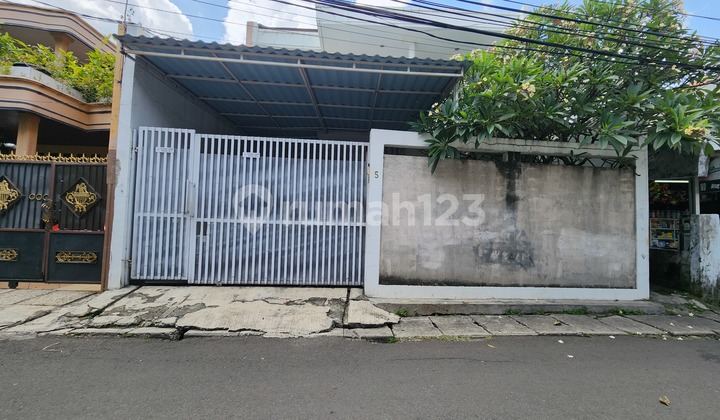 Manggarai Teber, Dijual Murah Hitung Tanah Rumah Dua Lantai Di Jl Keselamatan, Manggarai, Tebet, Jakarta Selatan