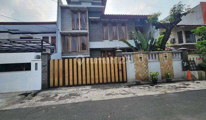 Rumah 3 Lantai Murah Di Jl Cibitung Kebayoran Baru Jakarta Selatan  2