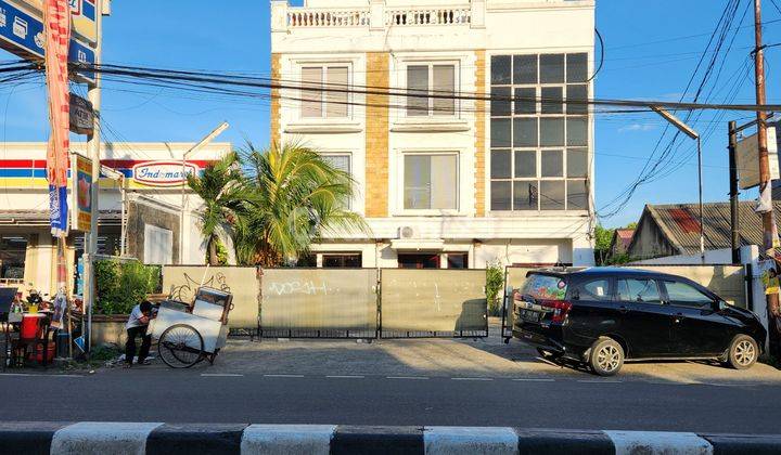 Mini gedung cocok buat kantor di Jl Ciputat Raya  2