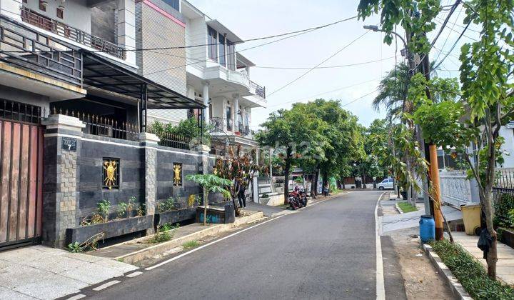 Rumah mewah murah 3 lantai di jl cempaka putih tengah,  Jakarta pusat 