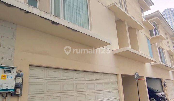 Townhouse murah bawah pasar di Townhouse simprug galery residence,  Jakarta Selatan  1