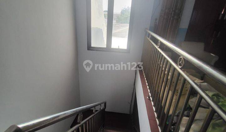 Dijual Rumah 2 Lantai Di Daerah Rambutan Ciracas Jakarta Timur  2