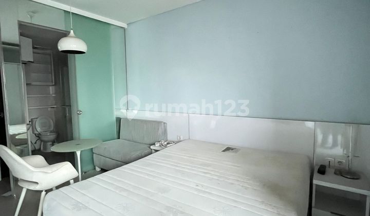 For Sale Studio Apartment in Tamansari Semanggi