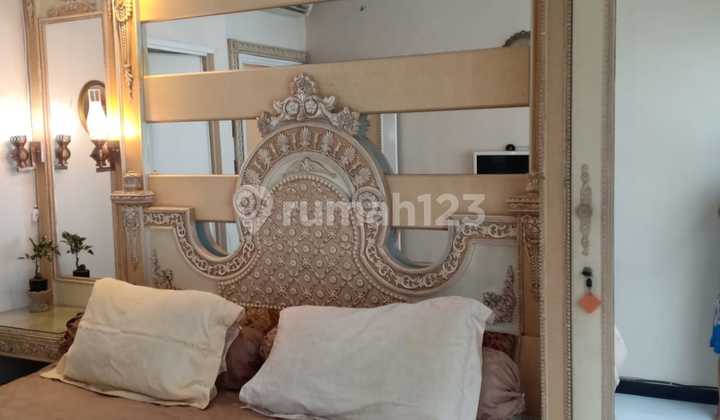 For Sale Sudirman Park Apartment 3 Bedroom Comfortable and Strategic Location