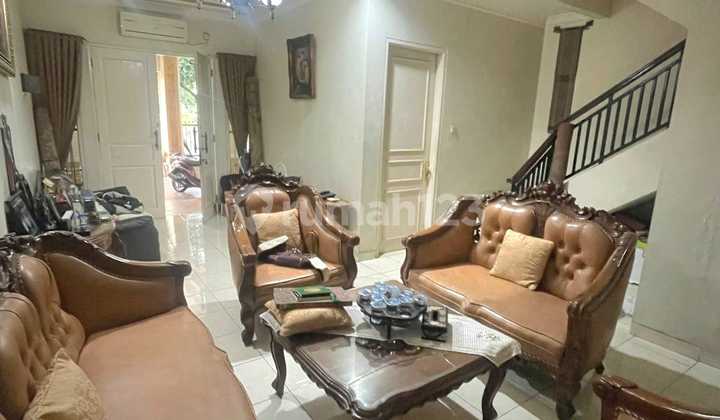 Dijual Rumah Nyaman Asri 2 Lantai Di Metland Menteng Jakarta Timur 2