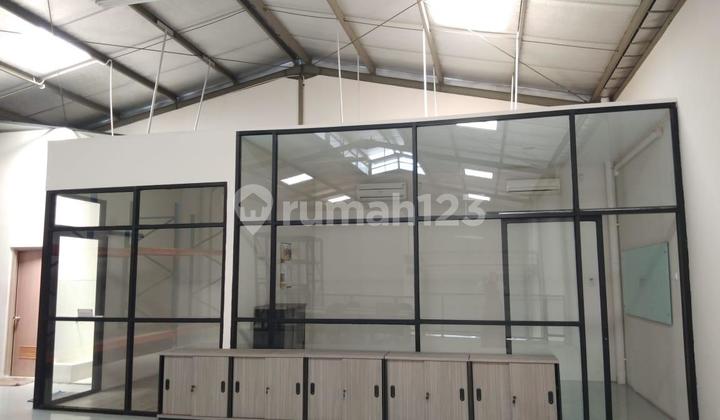 Warehouse for Rent Ready to Use Area 320m Location Bizpark 2 Kranji West Bekasi