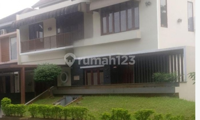 For Sale Beautiful Luxury Semi-Furnished House in Grand Wisata, South Tambun, Bekasi.