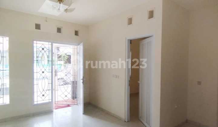 For Rent, 2+1 Bedroom Move-in Ready House in Metland Menteng, East Jakarta 2
