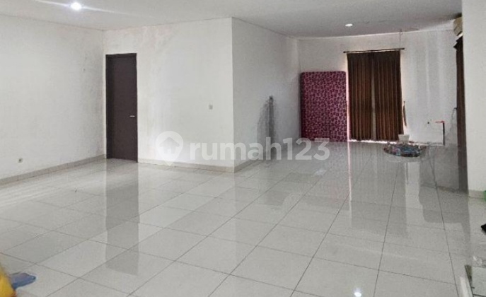 Dijial Rumah Modern Strategis Luas 240m Di Cluster Palm Spring Jgc Cakung Jakarta Timur 2