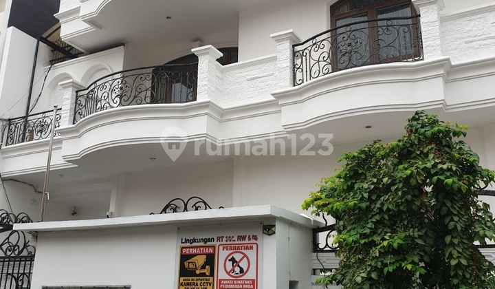 Dijual Murah Rumah Mewah Full Furnish Siap Huni Di Sawah Besar Jakarta Pusat 2