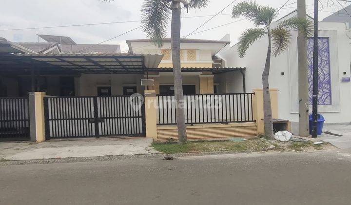 Disewakan Rumah Murah Siap Huni Di Cluster Aralia Hi 2 Bekasi 1