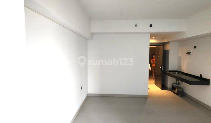 kamar tidur  apartemen carstensz residence unfurnished 1