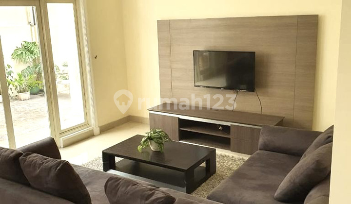  Rumah di LES BELLES MAISON BSD , BSD City Murah Cluster Bagus SHM - Sertifikat Hak Milik 2