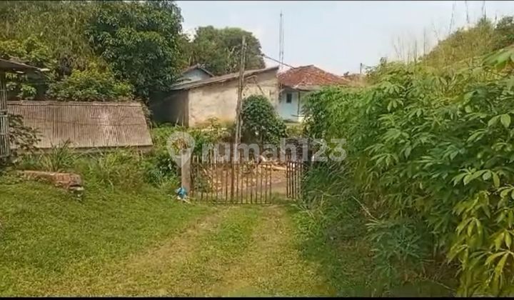 Land in BSD behind Sinar Mas Academy on Jl. Cilenggang 2, Cilenggang, Serpong District, South Tangerang City, Banten, BSD 4300.0 m² with SHM (Certificate of Freehold Title).