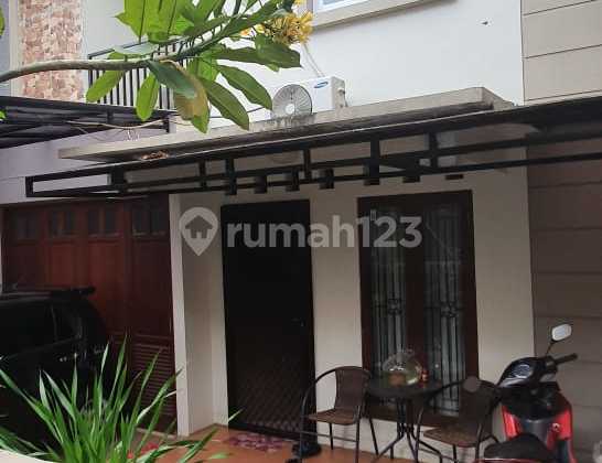 Rumah Cirendeu Ciputat Timur Tangerang 21/4 Lantai 81 M2 SHM 2