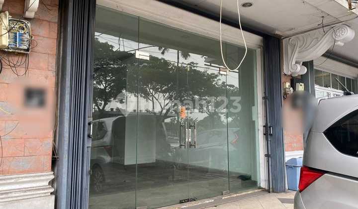 2-Storey Connected Shophouse in Gading Serpong, 3 Floors Ready to Use, Good Location 2-Storey Connected Shophouse in Gading Serpong, 3 Floors Ready to Use, Good Location