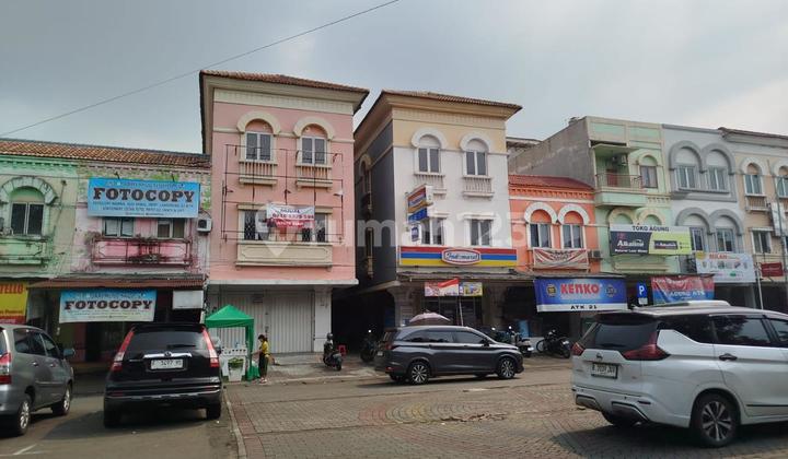 Santa Monica Gading Serpong Shop House 3 Floors 75.0 m² HGB Unfurnished Santa Monica Gading Serpong Shop House 3 Floors 75.0 m² HGB Unfurnished