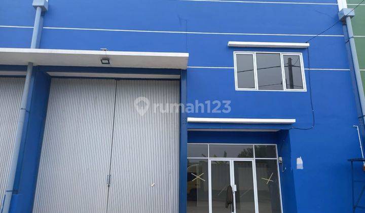 Gudang Rapi Siap Pakai Pasar Kemis 396 M2 2 Lantai Unfurnished SHM 1