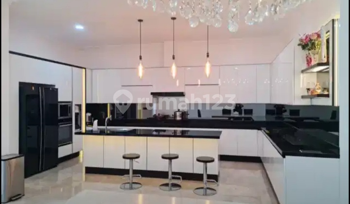 Rumah Mewah Siap Huni Sutera Alba Alam Sutera 200 M2 Shm